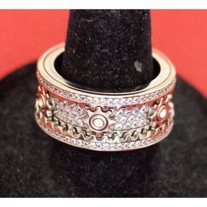 Size 8, Vintage Silver Tone Steampunk Gears Ring - F39